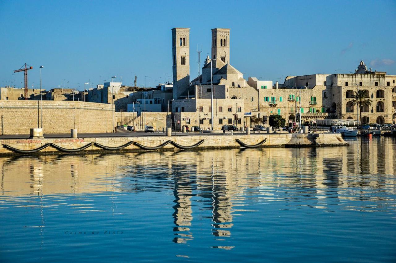 Casa Sant'Orsola - Appartamento Nella Citta Antica Molfetta Bagian luar foto
