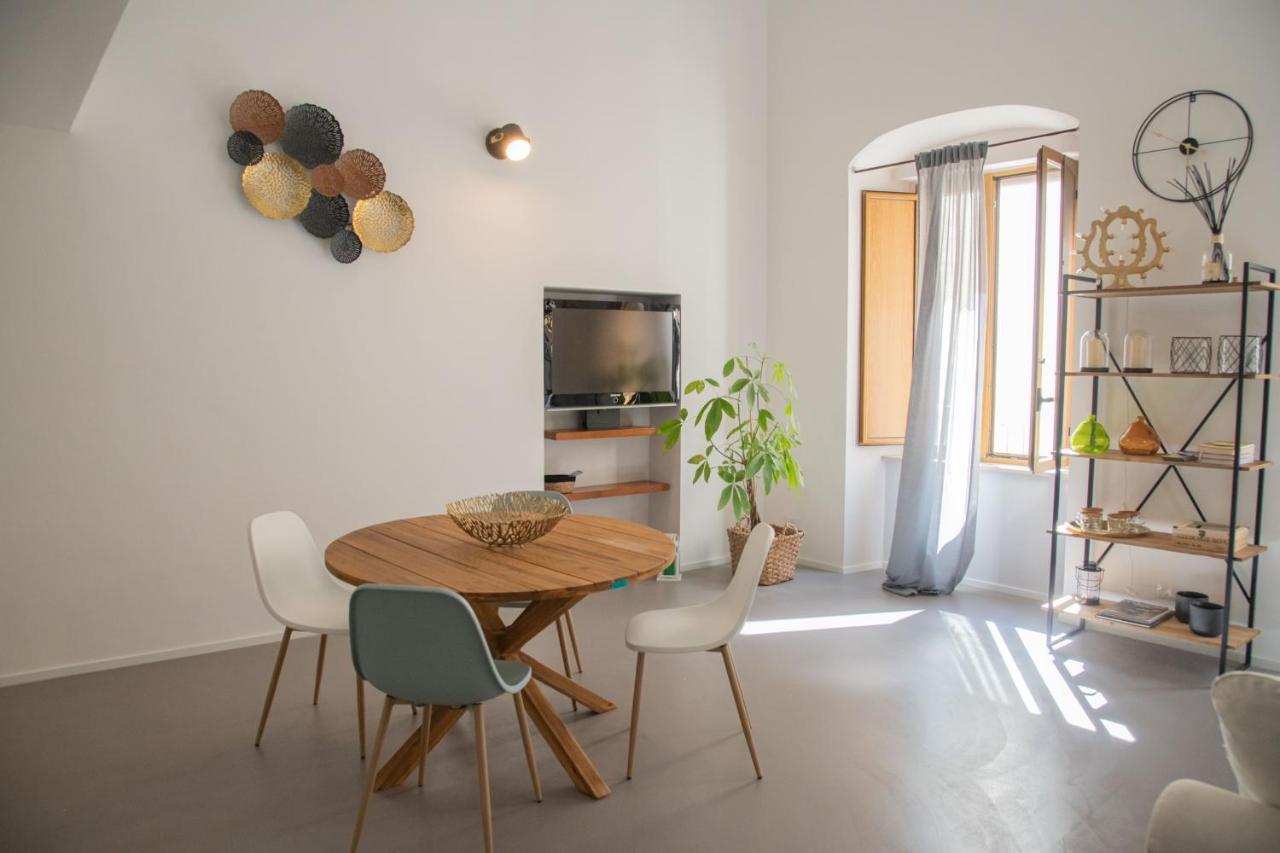 Casa Sant'Orsola - Appartamento Nella Citta Antica Molfetta Bagian luar foto